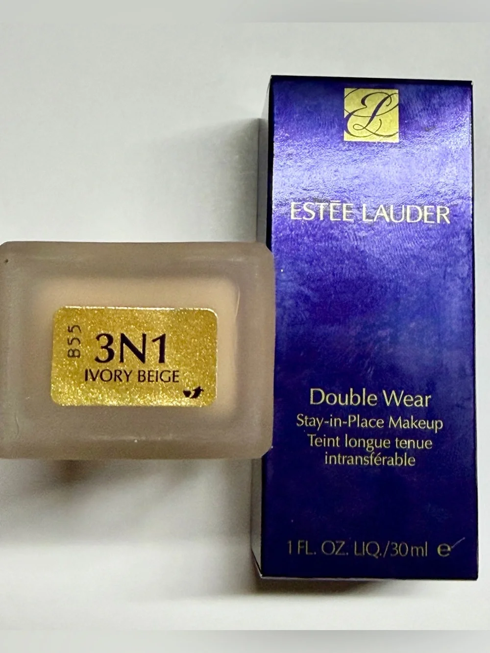 OLD VERSION Estee Lauder Double Wear Stay-in-Place Makeup - Ivory Beige 3N1